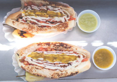 Chipilones style hot dog at Ruiz Hot-Dogs (Credit: Jackie Tran)