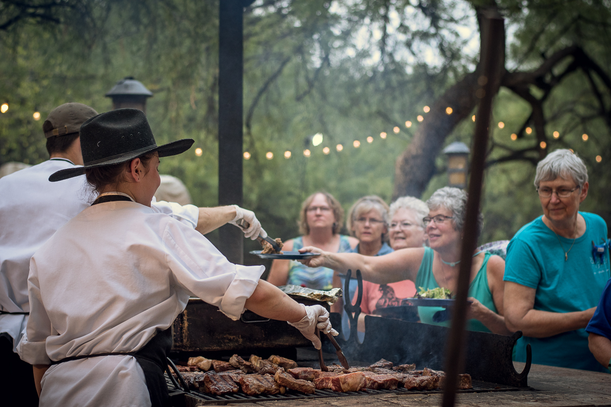 Outdoor BBQ at Tanque Verde Ranch (Credit: Jackie Tran)
