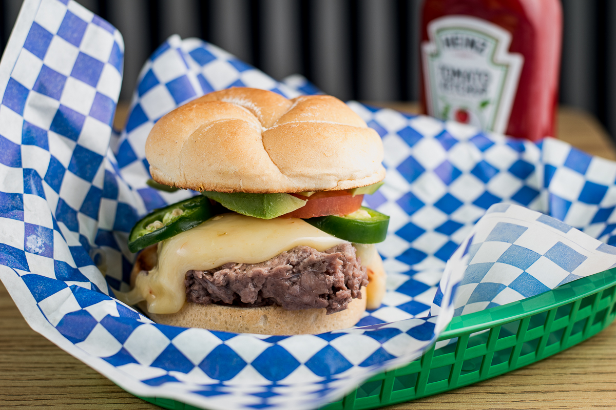 TFbestiesfishburgeravocadojalapenocheeseburger031