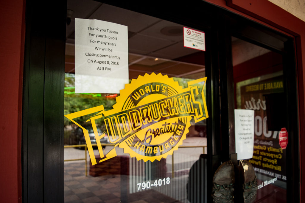 Fuddruckers closed its Tucson location (Credit: Jackie Tran)