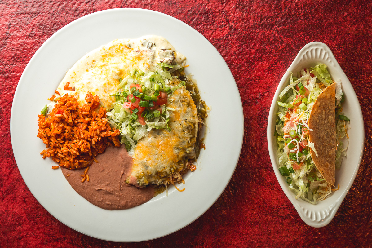 Best of New Mexico Combination Plate at Poco & Mom's Cantina (Credit: Jackie Tran)