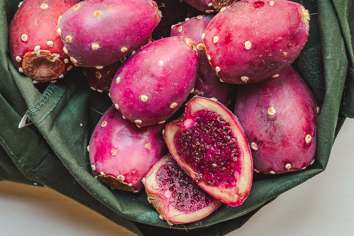 How To Harvest Prepare Prickly Pear Fruit Responsibly