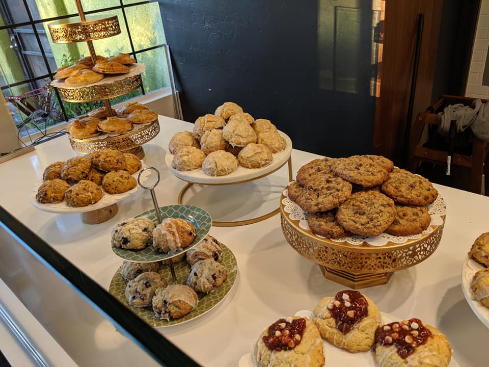 Quiet opening at Le Buzz featuring assorted pastries