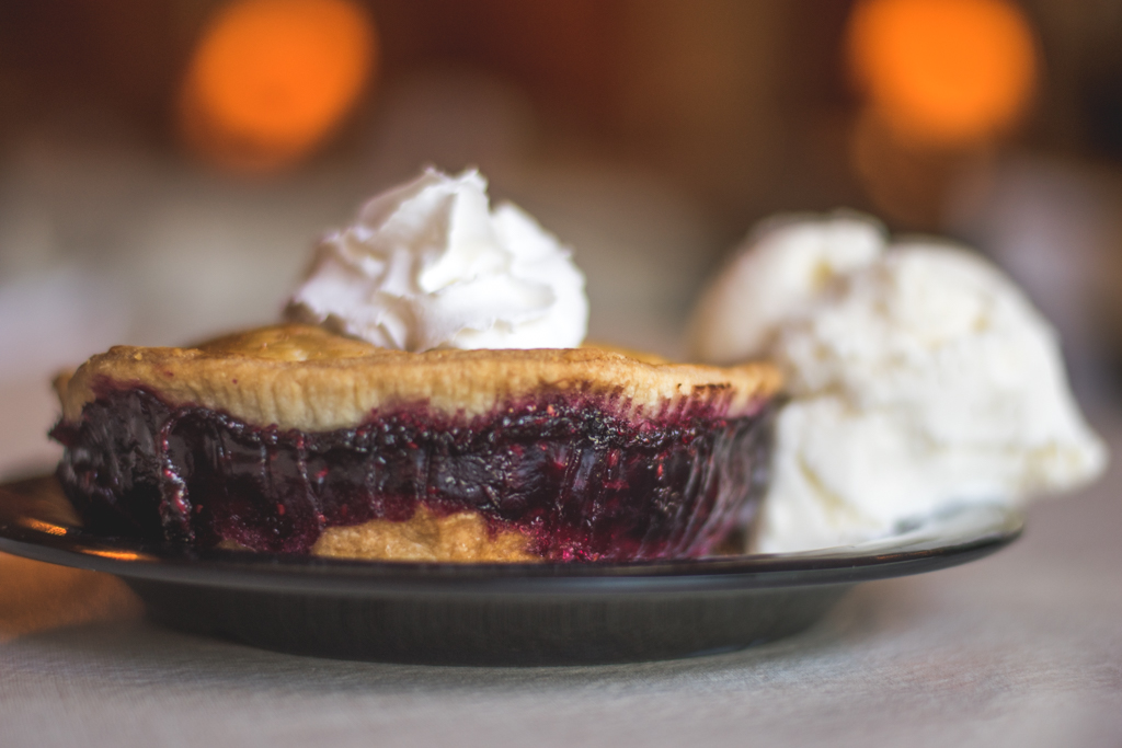 Homemade Individual Berry Pie at the Iron Door Restaurant (Credit: Jackie Tran)
