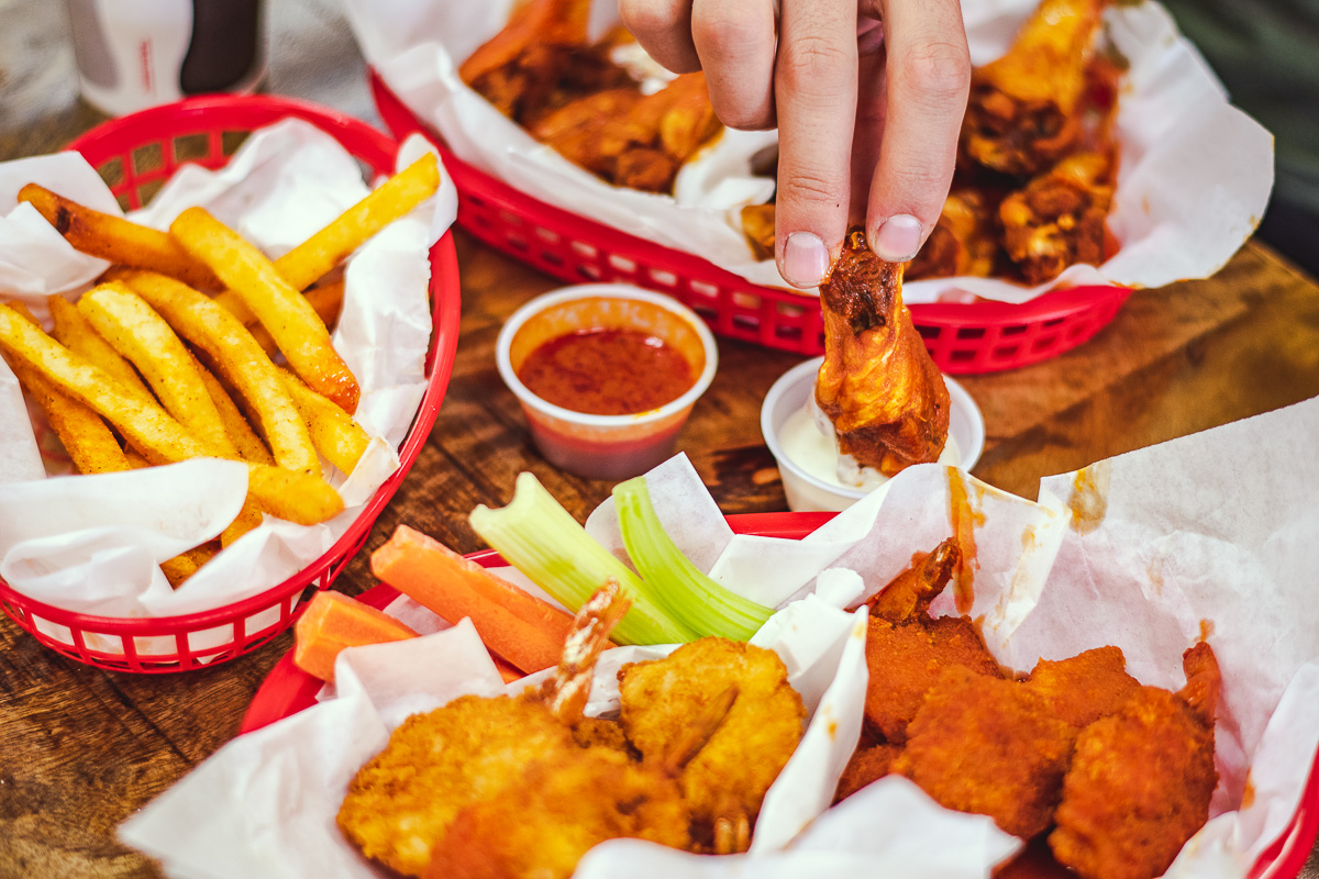 Rita Ranch newcomer Wings on Fire serves must-try Buffalo shrimp