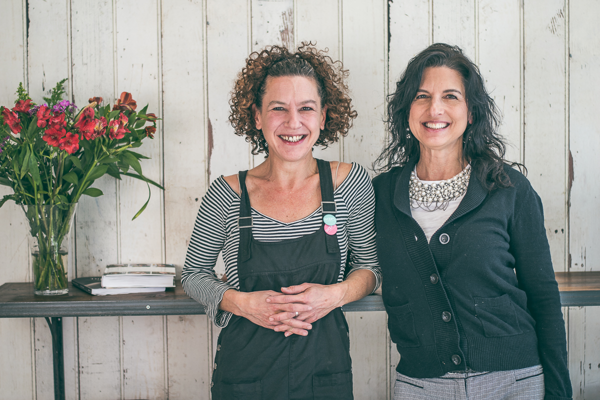 Ellie Lippel (left) and Naomi Lippel (right) at Woop! BakeShop (Credit: Jackie Tran)
