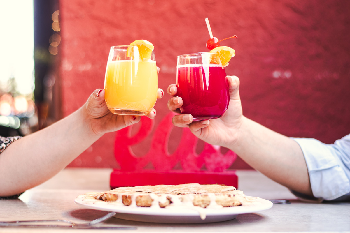 The Snickerdoodle Pancake and mimosas at Baja Cafe (Photo by Jackie Tran)