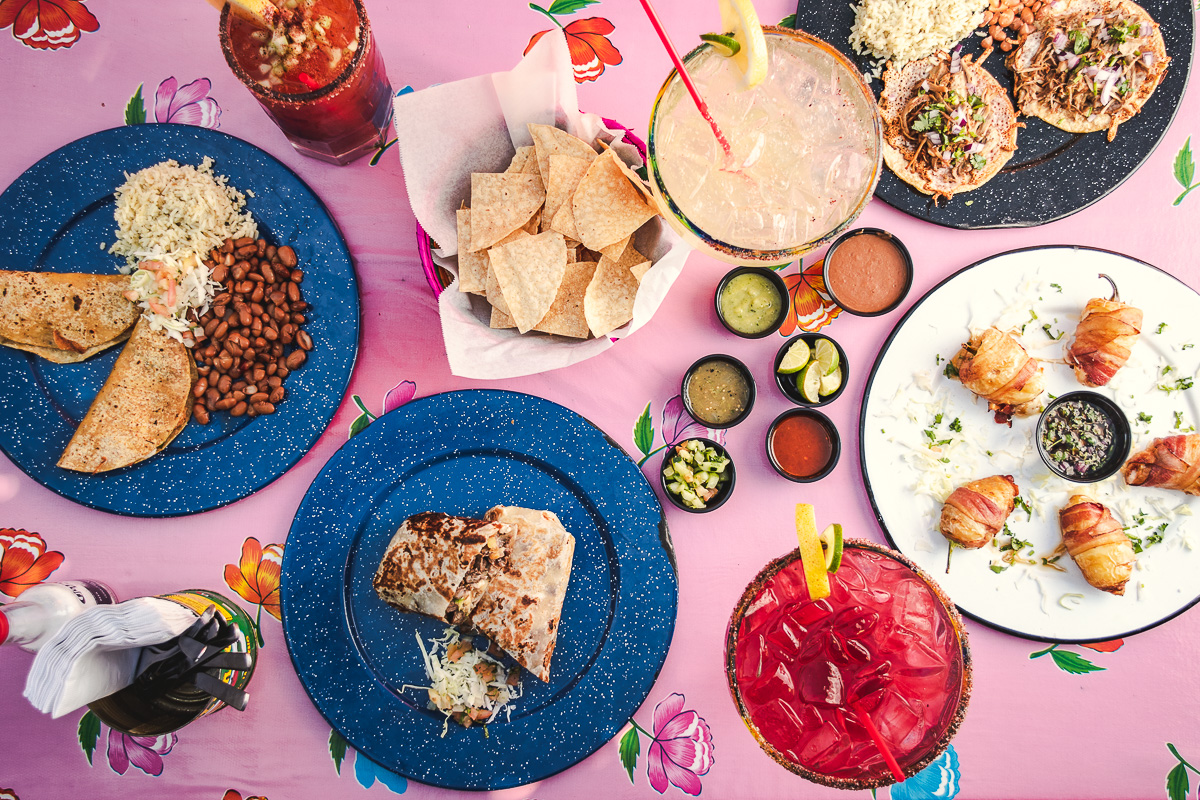 Assorted food and drinks at La Botana Tacos + Patios + Amigos (Credit: Jackie Tran)