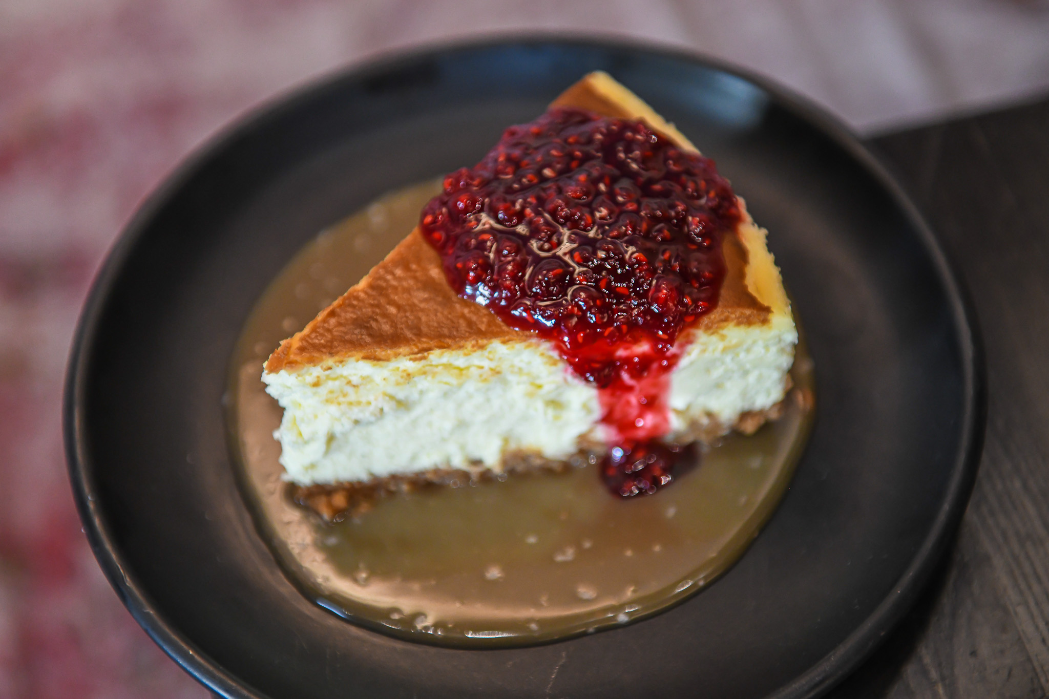 New York Cheesecake at HUB Restaurant (Photo by SWOON Media)