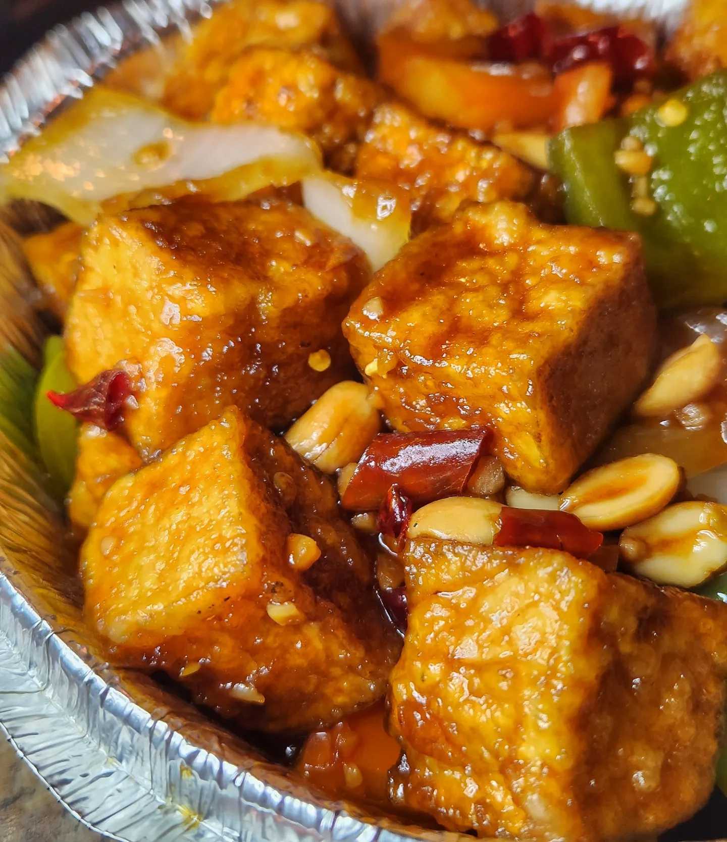 Kung Pao Tofu from Kung Fu Noodle (Photo by Xochitl Gracia)