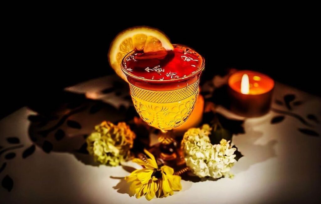 a picture of a craft cocktail