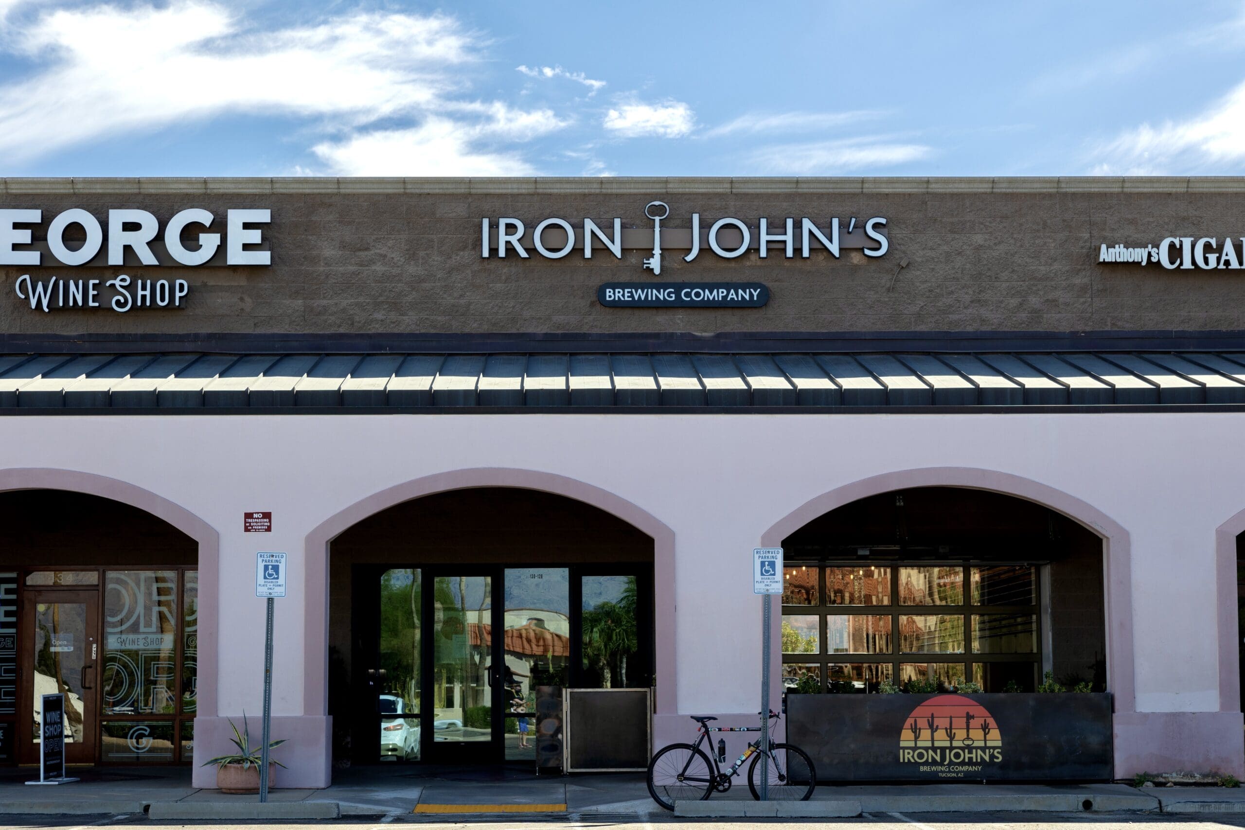 Iron John's Brewing (Photo by Hannah Hernandez)