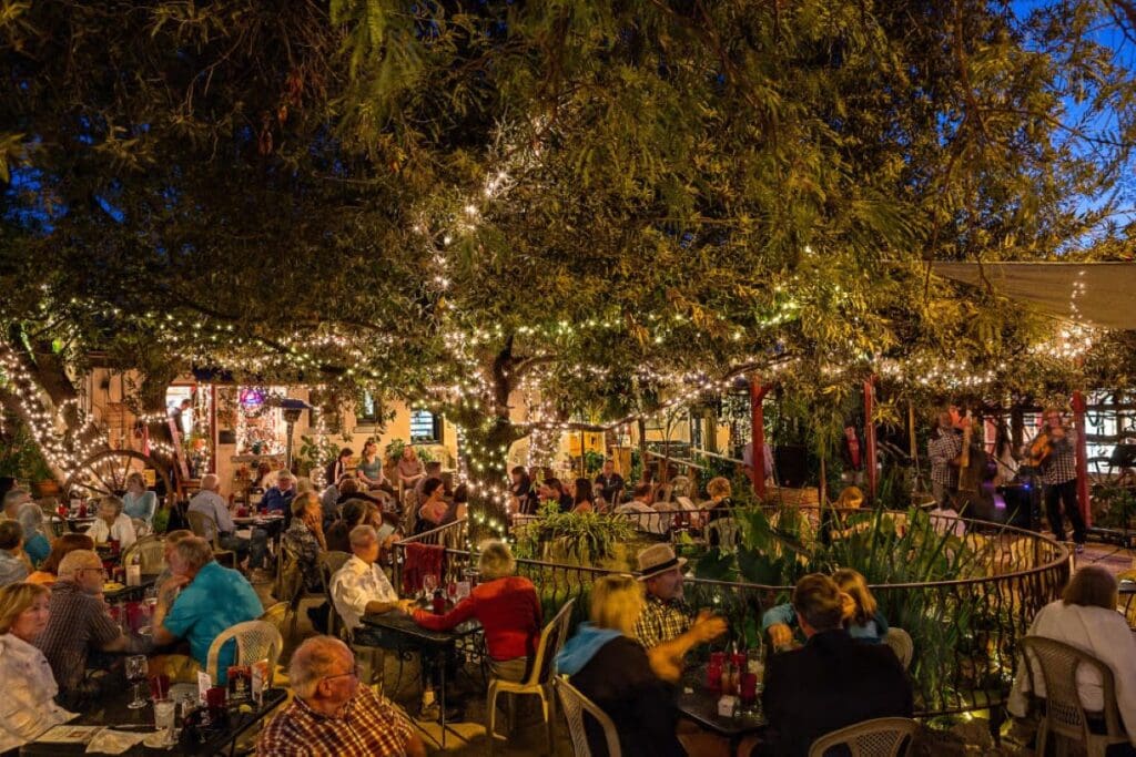 Courtyard (Photo courtesy of JoJo's Restaurant)