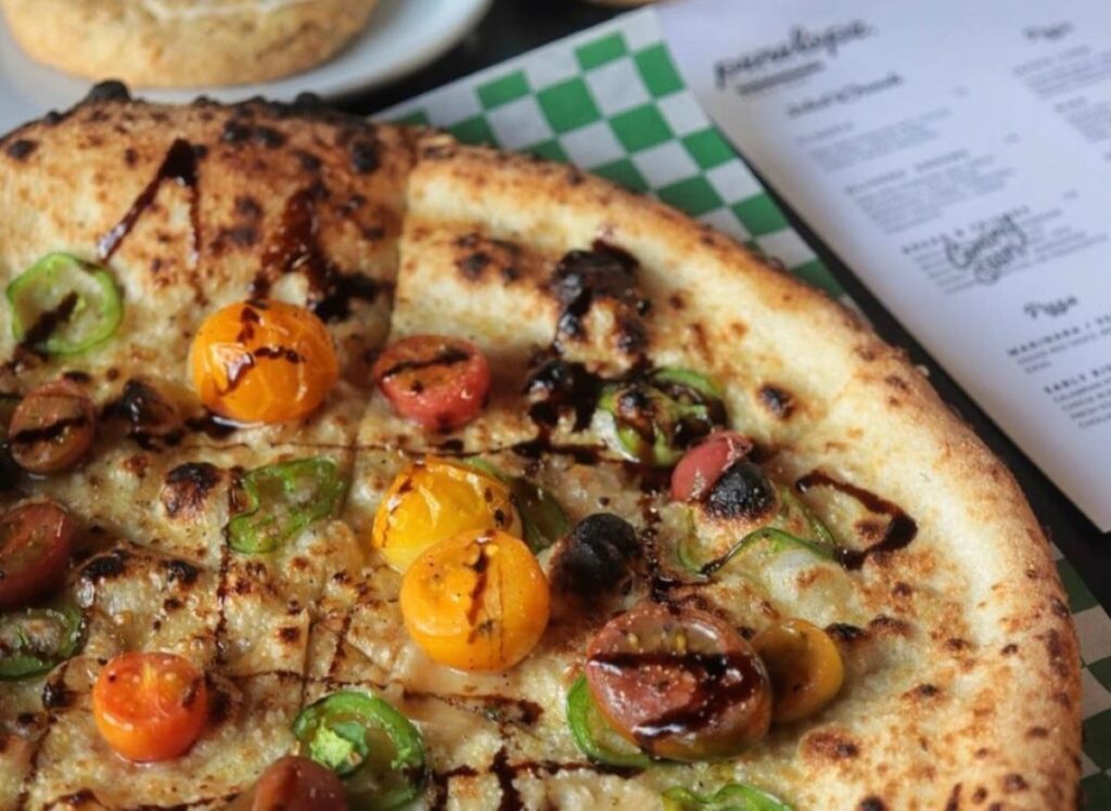 Vegan pizza at Penelope Pizza (Photo by Hannah Hernandez)