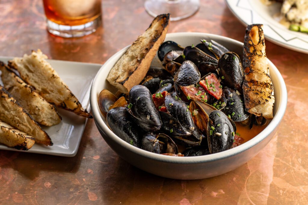 Spanish mussels at the Cork (Photo by Jackie Tran)