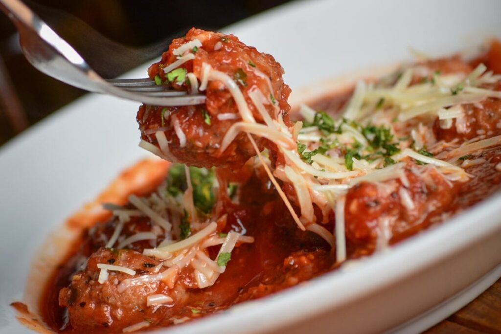 Spaghetti and meatballs (Photo courtesy of Amore)
