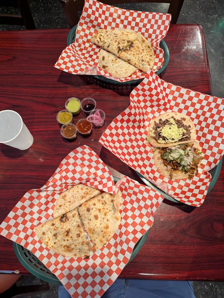 Veggie quesadilla at The Quesadillas (Photo by Jackie Tran)