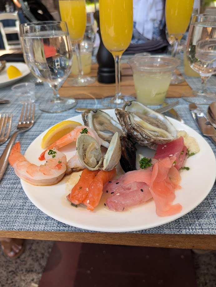 Brews & BBQ Brunch at Loews Ventana Canyon (Photo by Jackie Tran)