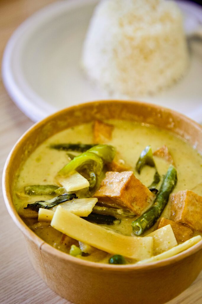 Green Curry with tofu at Seasons Eats (Photo by Hannah Hernandez)