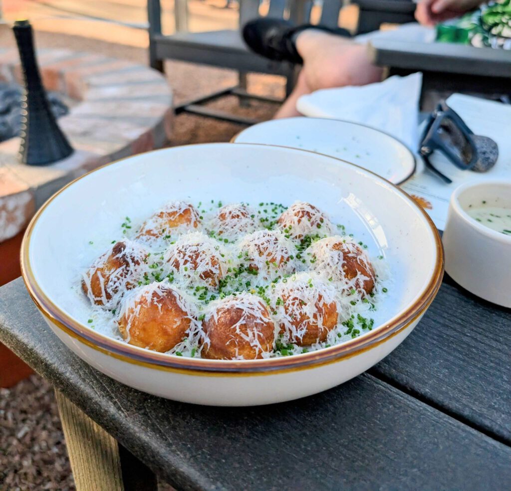 Gougeres at Sunshine Wine (Photo by Addie Ibarra)