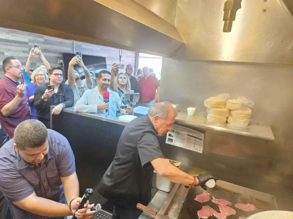 Tacos from Taquería El Califa de León (Photo courtesy of Taco Bout Tucson)